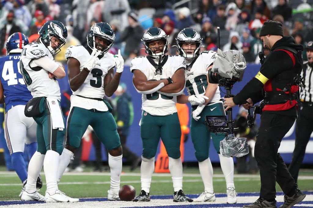 The Eagles will face the Giants with a trip to the NFC Championship on the&nbsp;line